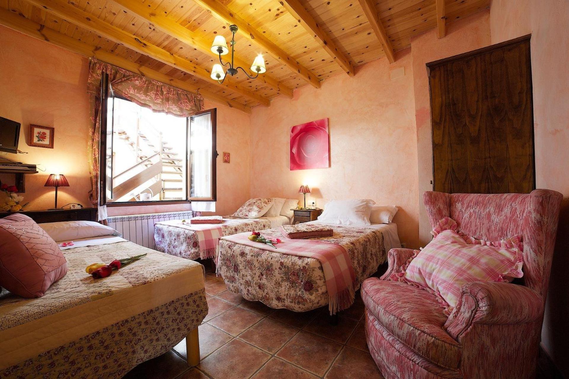 Beautiful Alamedas - Una Casa Rural Con Una Historia Unica Castronuno Exterior photo